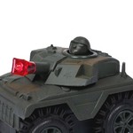 Пласт. танк-перевёртыш 4WD на батарейках, Bondibon "Парк Техники", ВОХ 11х8х8,5 см, цвет хаки , арт.231.