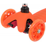 Самокат Novatrack Disco-kids Basic для детей, свет.колеса PU пер.120*24  задн.76*24мм, эргоно
